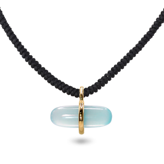 AURUM SKY AGATE MACRAMÉ NECKLACE
