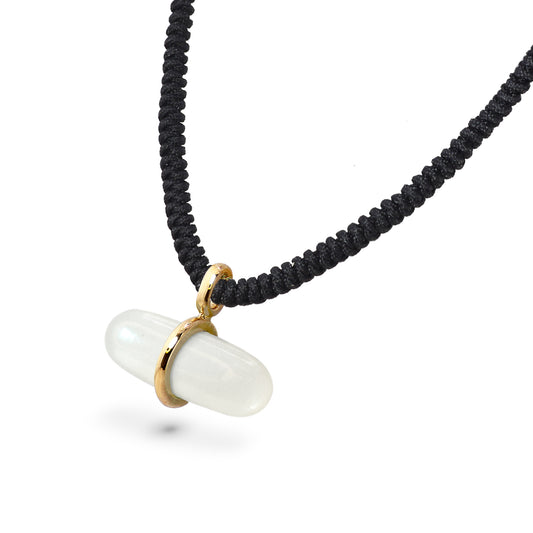 AURUM MOONSTONE MACRAMÉ NECKLACE