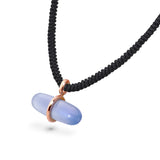AURUM SKY AGATE MACRAMÉ NECKLACE